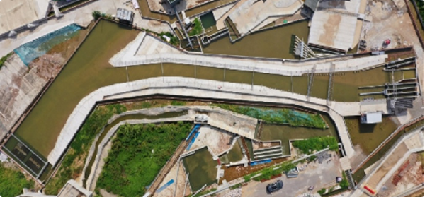 葛洲坝枢纽三江引航道整体模型.png